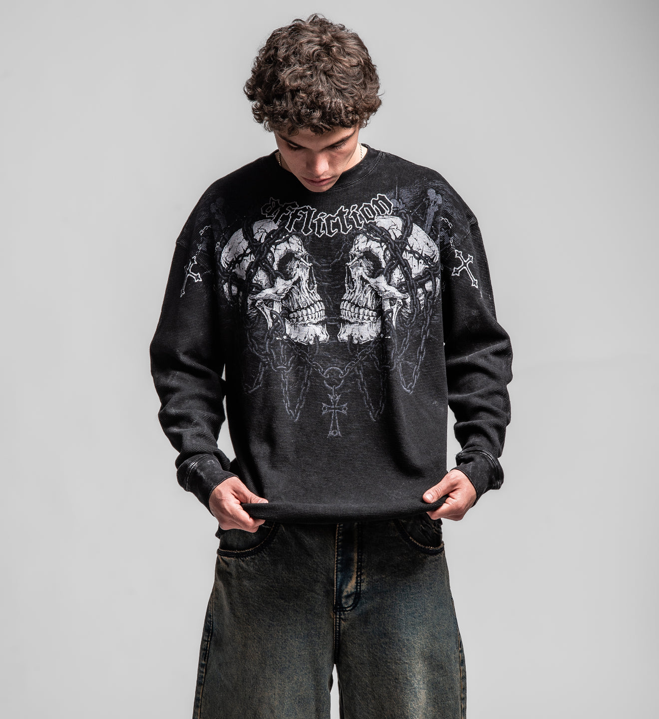 Chained Saint Thorns LS Thermal
