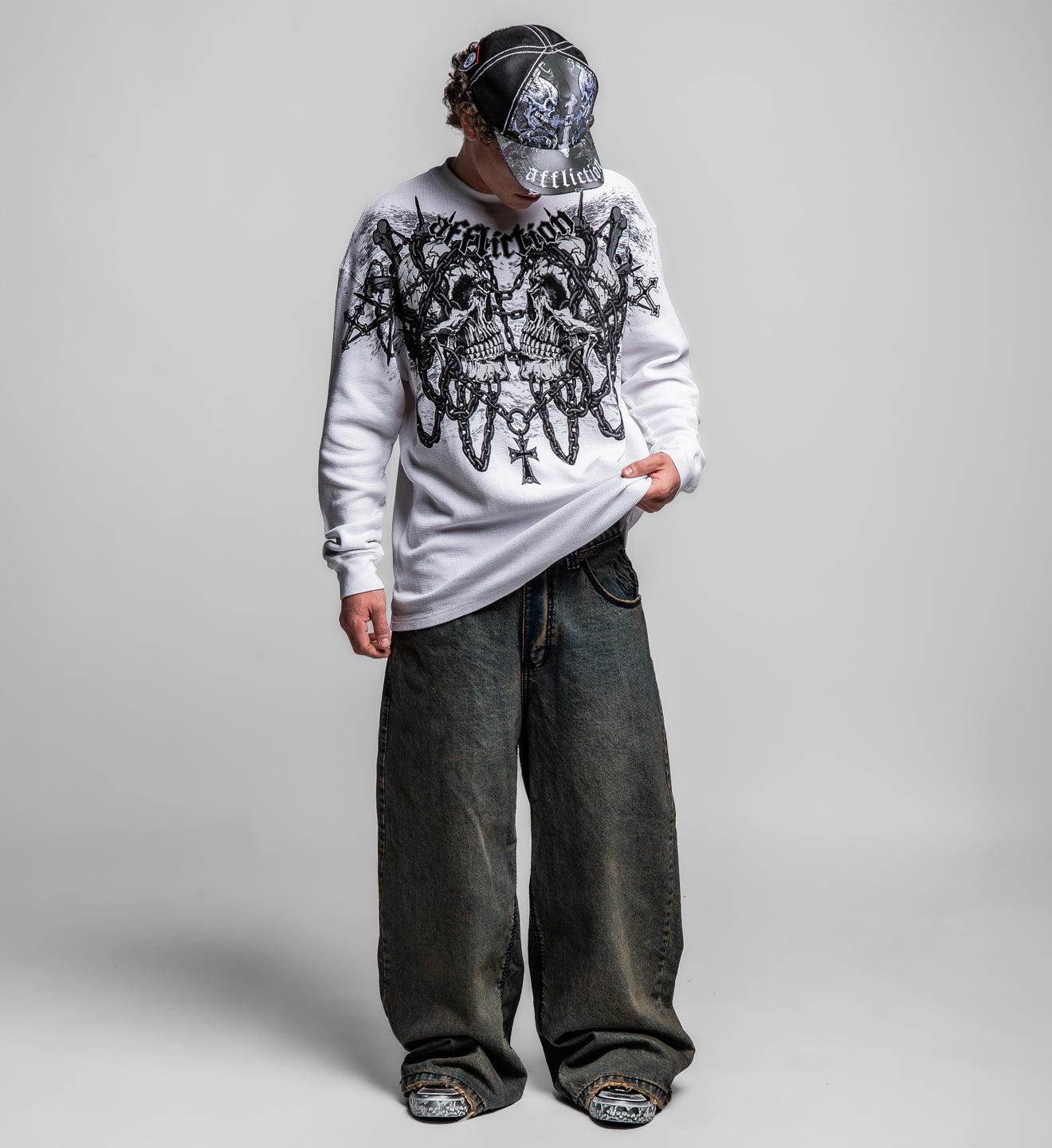 Chained Saint Thorns LS Thermal